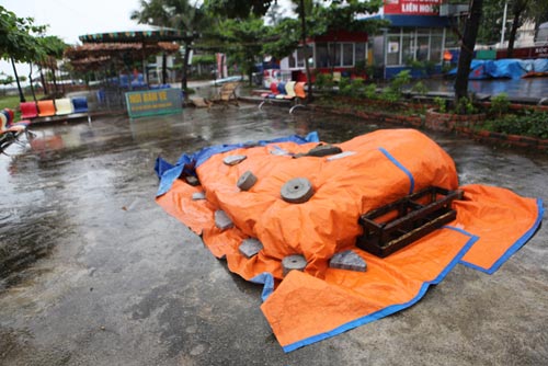 Quảng Ninh: Bão Thần Sấm gây mưa lớn, 3 người nhập viện - 1