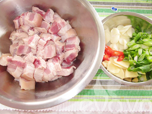 Thịt ba chỉ kho gừng ngon cơm ngày mưa - 1