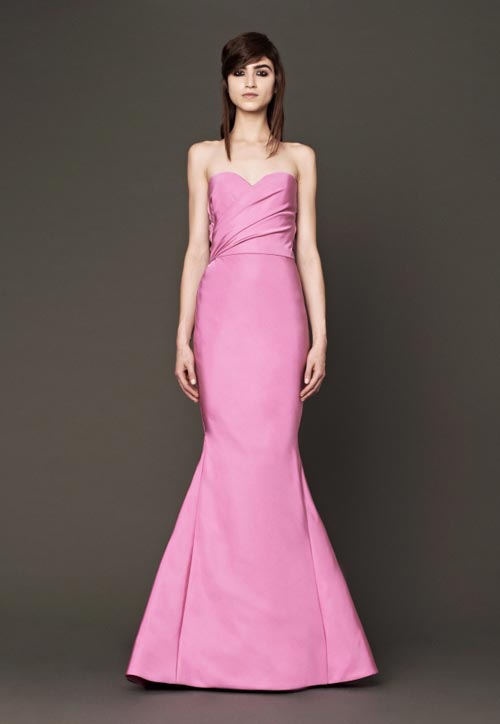 quot;Suy nghĩ màu hồng!quot; từ áo cưới Vera Wang - 1