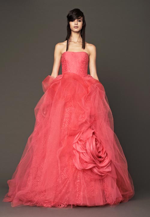 quot;Suy nghĩ màu hồng!quot; từ áo cưới Vera Wang - 12