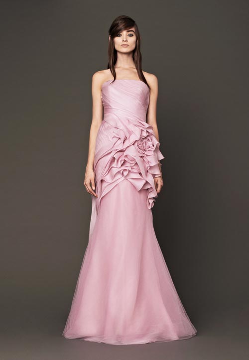 quot;Suy nghĩ màu hồng!quot; từ áo cưới Vera Wang - 6
