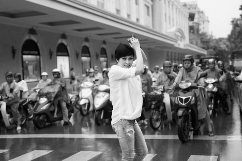 Phương Thanh yêu thích thời tiết quot;đỏng đảnhquot; Hà Nội - 19