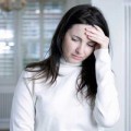 Làm mẹ - Ân hận vì bảo con đẻ là... con nuôi!
