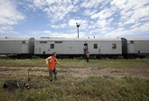 Vụ MH17: Mẹ cầu xin Putin trả lại thi thể con - 3