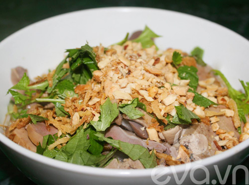 Bún trộn ngan Cầu Giấy đầy hấp dẫn - 12