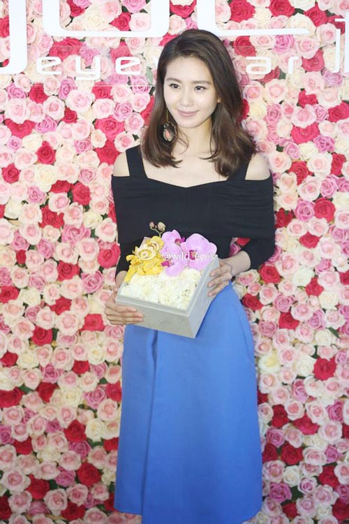 Lưu Thi Thi thon gọn sau tin đồn mang thai - 1