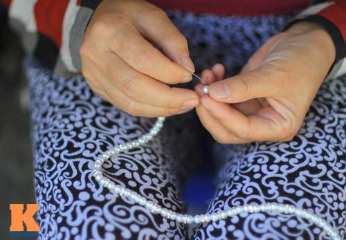 Dạo chợ phụ kiện giá rẻ trên phố Hàng Bồ - 14