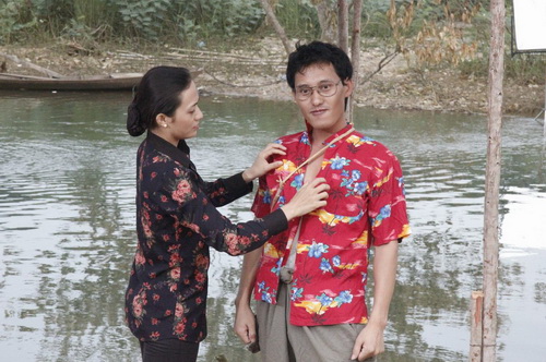 Lộ diện chàng khùng yêu Tinna Tình đơn phương - 1