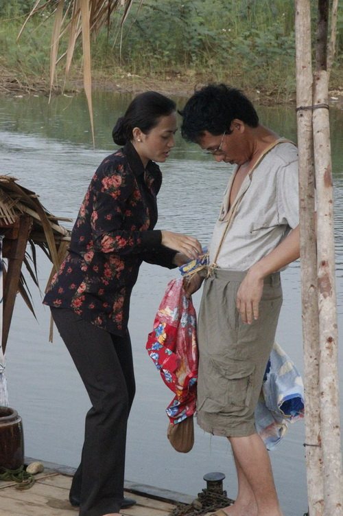 Lộ diện chàng khùng yêu Tinna Tình đơn phương - 3