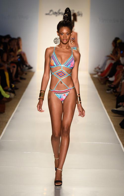 20 mẫu bikini sexy nhất Tuần lễ áo tắm Miami - 11