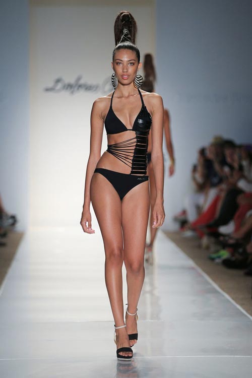 20 mẫu bikini sexy nhất Tuần lễ áo tắm Miami - 15