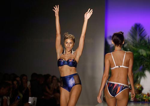 20 mẫu bikini sexy nhất Tuần lễ áo tắm Miami - 18