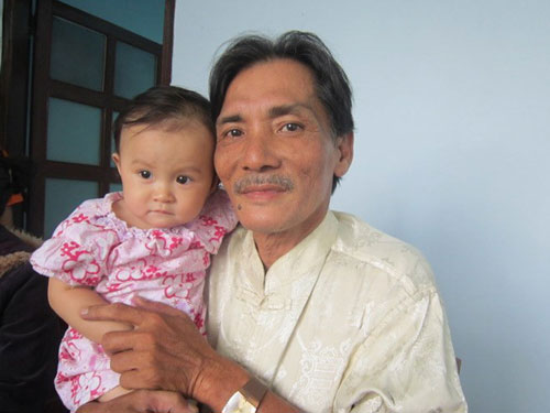 4 sao Việt làm bố ở tuổi ngấp nghé 60 - 1