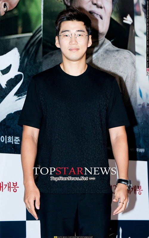 Dàn sao khủng tới ủng hộ Park Yoo Chun - 18