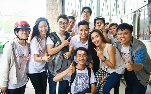 Ái Phương, Nguyên Khang giản dị đồng hành - 11