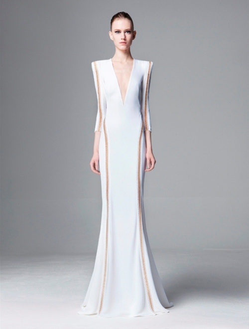 HH Thu Hoài chơi trội với váy hiệu 140 triệu - 10