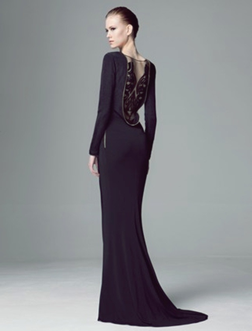 HH Thu Hoài chơi trội với váy hiệu 140 triệu - 13