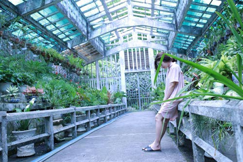 Tín đồ Việt sành phối đồ với dép lê - 9