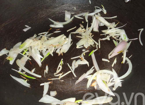 Mực xào cay giòn giòn ai cũng thích - 6