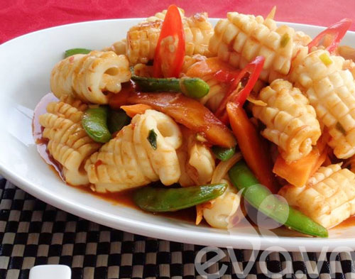Mực xào cay giòn giòn ai cũng thích - 11