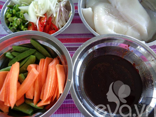 Mực xào cay giòn giòn ai cũng thích - 1