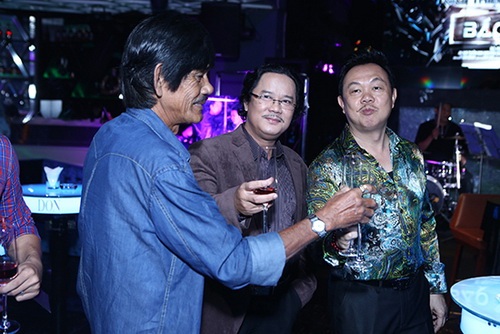 Khổng Tú Quỳnh quot;trốnquot; người yêu đi sự kiện - 9