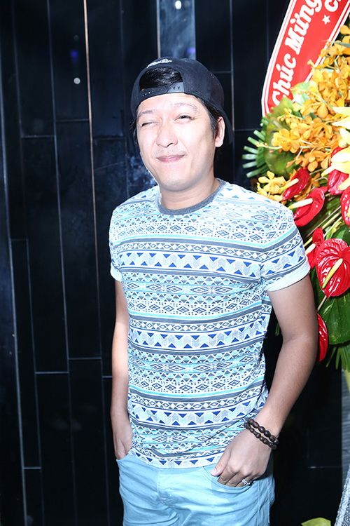 Khổng Tú Quỳnh quot;trốnquot; người yêu đi sự kiện - 15