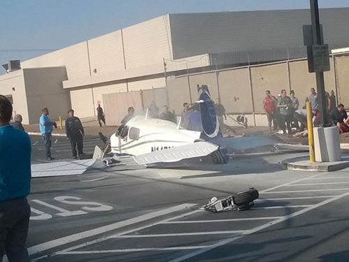 Mỹ: Máy bay lại rơi, 1 người thiệt mạng - 1