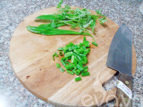 Canh móng giò hoa chuối cho mẹ ít sữa - 2