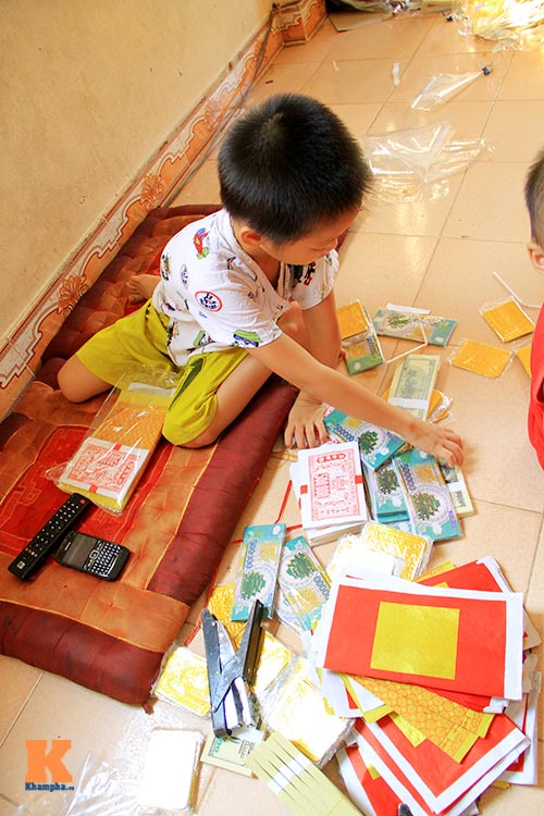 #039;Kinh đô#039; vàng mã vào mùa dịp Lễ Vu Lan - 3