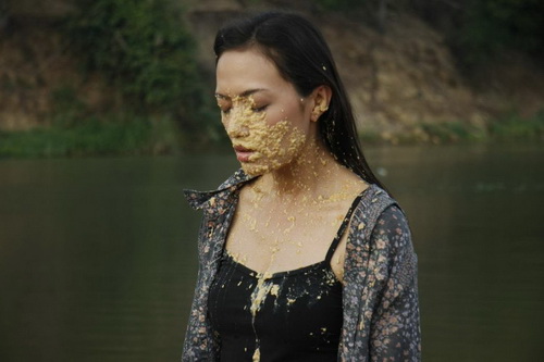 Tinna Tình bị đánh ghen vì quot;cướp chồngquot; - 7