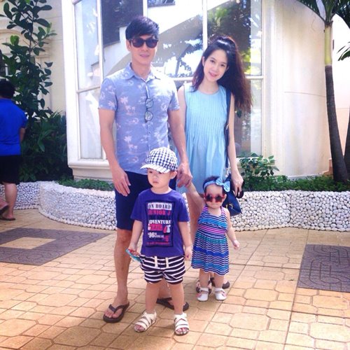 Vợ Lý Hải vác bụng bầu đi nghỉ mát - 12