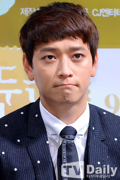 Song Hye Kyo đẹp tinh khôi trong buổi họp báo - 6