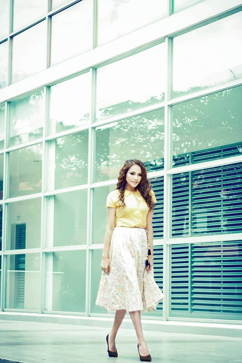 Duyên Anh ngọt ngào nhan sắc quot;gái 2 conquot; - 2