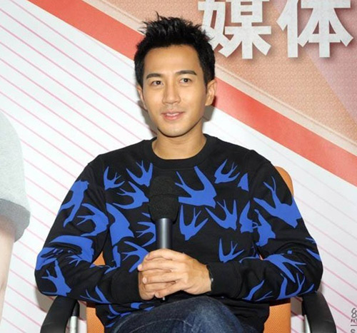 Lưu Khải Uy thanh minh quan hệ giữa vợ và bố mẹ - 3