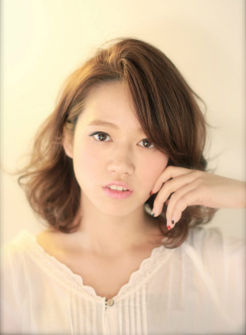 Kiểu tóc cắt đơn giản mà đẹp mê hồn - 1