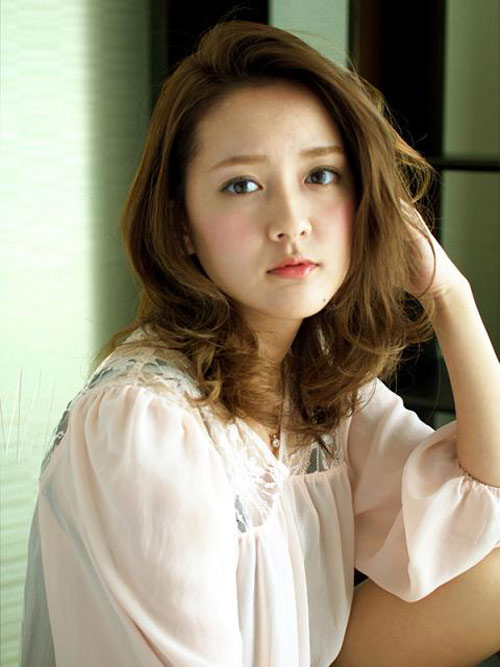 Kiểu tóc cắt đơn giản mà đẹp mê hồn - 2