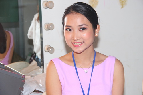 Lam Trường được vợ 9X quot;tút tátquot; chu đáo - 5