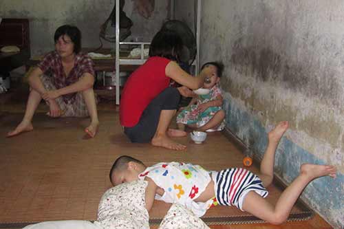 Hình ảnh trẻ em chùa Bồ Đề sau khi bảo mẫu bị bắt - 1