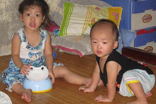 Hình ảnh trẻ em chùa Bồ Đề sau khi bảo mẫu bị bắt - 2