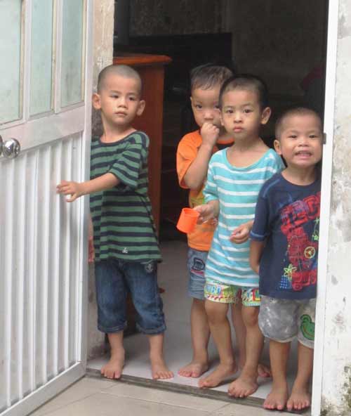 Hình ảnh trẻ em chùa Bồ Đề sau khi bảo mẫu bị bắt - 8