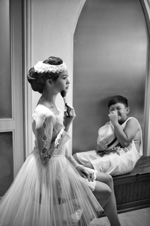 Trương Quỳnh Anh mặc áo cưới sau tin đồn rạn nứt - 1