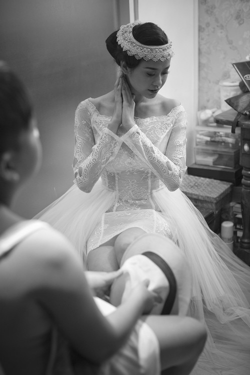 Trương Quỳnh Anh mặc áo cưới sau tin đồn rạn nứt - 7