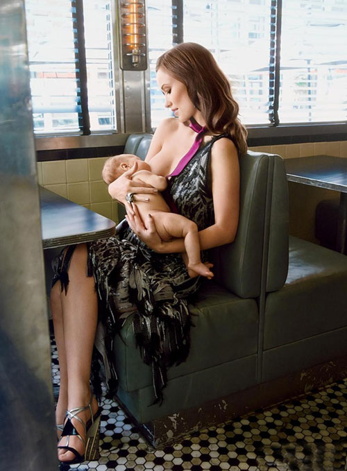 Eva quot;soiquot; 6/8: Người đẹp Mật danh có bầu lần 4? - 12