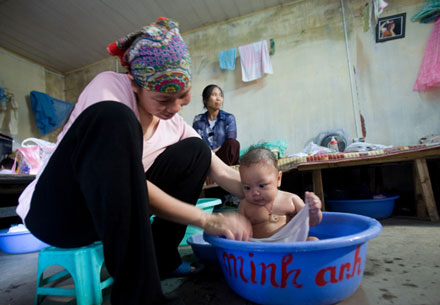 Hơn 100 trẻ ở chùa Bồ Đề sẽ đi về đâu? - 1