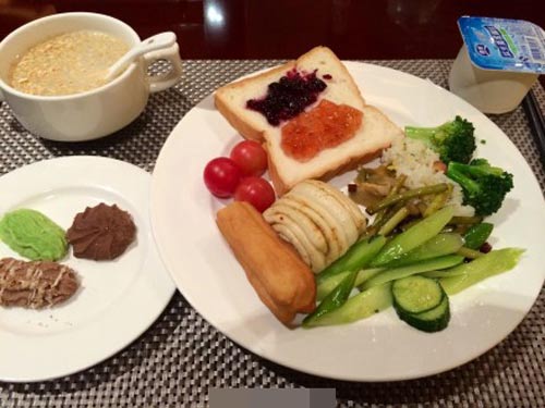 Ghen tỵ với vẻ đẹp ‘hotgirl’ của mẹ bầu 38 tuần - 4