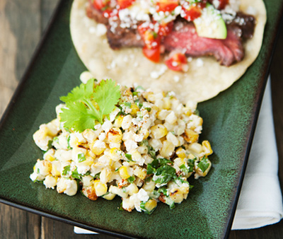 Salad ngô nướng kiểu Mexico dễ ăn - 12