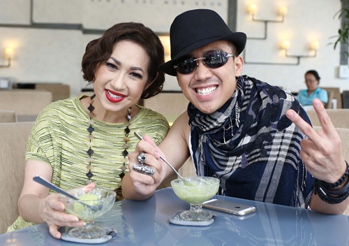 Trấn Thành điệu đà hẹn cafe với Ý Lan - 8