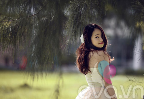 Gặp stylist bầu xinh như công chúa - 5