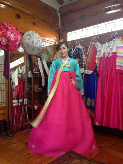 Jennifer Phạm tự hào khoe ảnh chồng đi hiến máu - 14